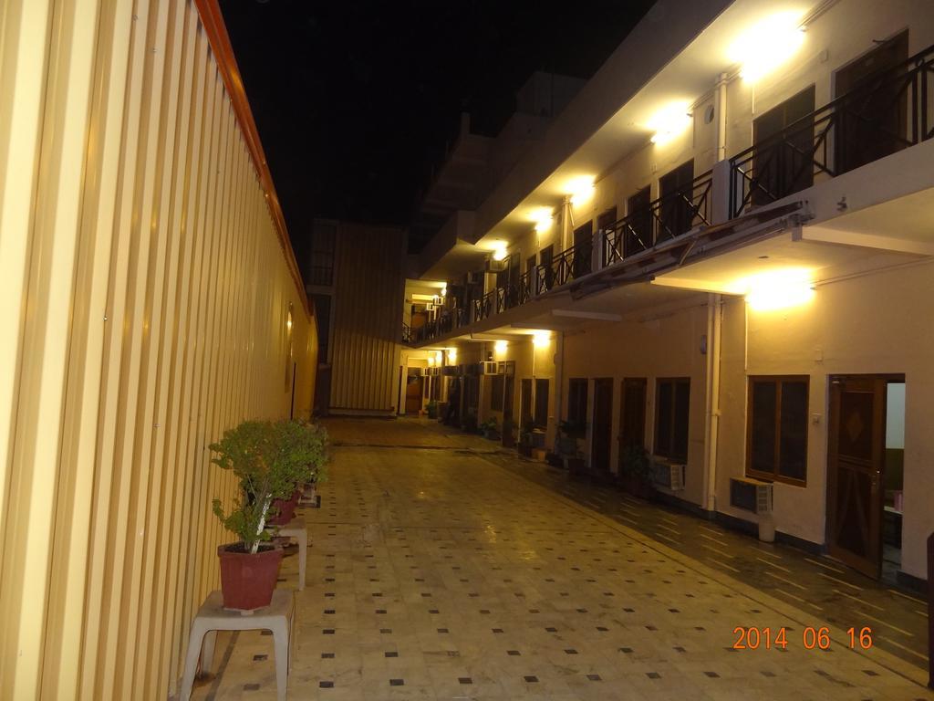 Hotel Le Ville - Unit Of Hotel Anuradha Palace Haridwār Exterior foto